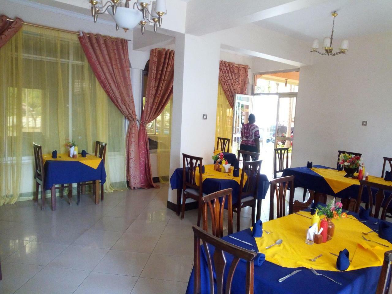 Snow View Hotel Boma la Ngombe 외부 사진